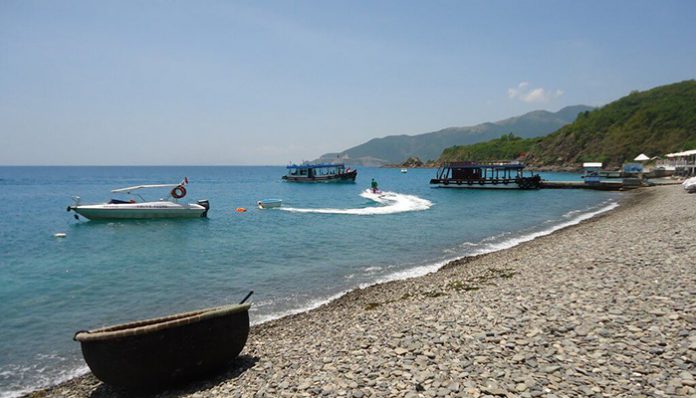 top-10-dia-diem-tham-quan-noi-tieng-nhat-o-nha-trang-phan-4-